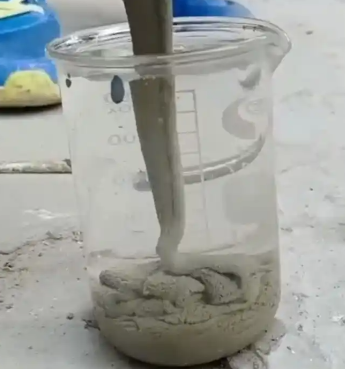 阿拉尔农场水工混凝土絮凝剂，水下抗分散剂的作用及施工方法